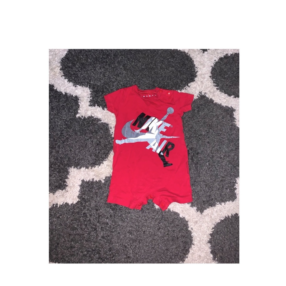 Red Nike air